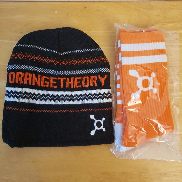 Orangetheory Beanie + Socks - Picture 1 of 3